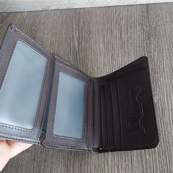 CIEPHIA RFID Blocking Trifold Genuine Leather Wallets - Brown - Picture 4 of 10